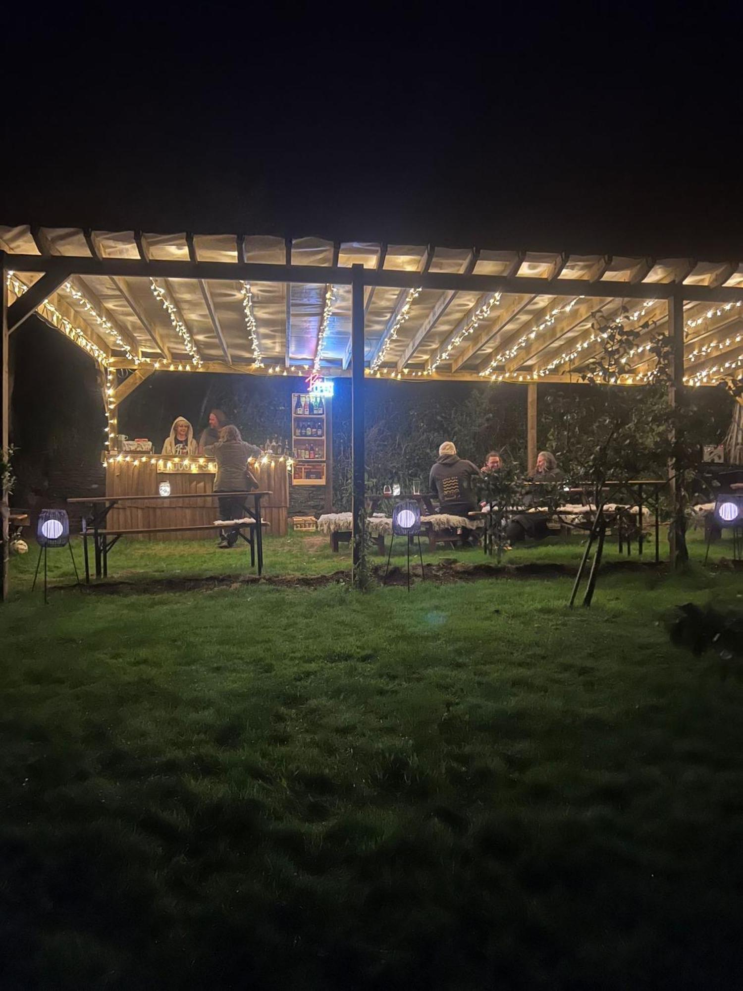 דירות לו The Pasty - Lydcott Glamping מראה חיצוני תמונה
